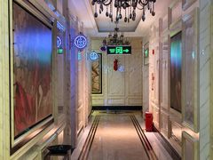 -皇马纯KTV·量贩·聚会(民治店)