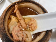 椰皇竹笙炖鸡汤-金戈戈香港豉油鸡(皇庭广场店)