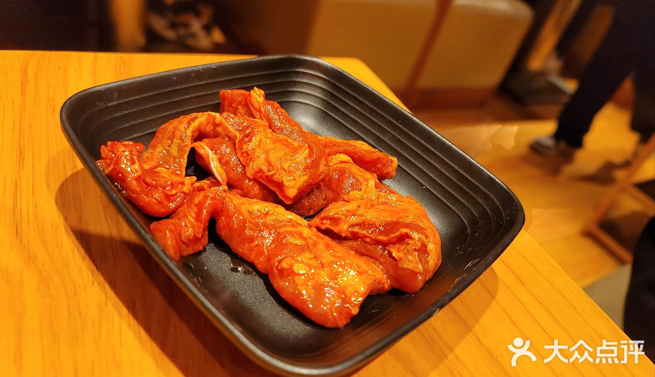 华强北人均不到100的烤肉[拔草][牛排][牛排][牛排][牛排]