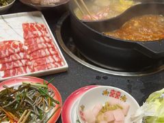 -沸炉重庆老火锅(军事博物馆店)