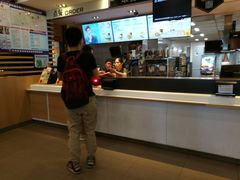 -麦当劳(龙洞店)