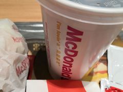 -麦当劳(欧亚大观商都店)