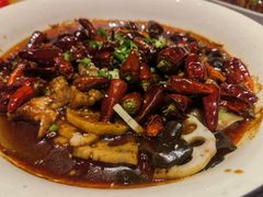 -东口码头·烧鸽子·鱼头泡饼·地方菜(金鹰悦城店)