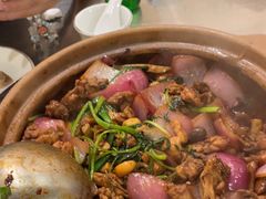 -胡须佬鸡煲四季火锅店(石厦西村直营店)