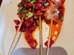 -包整·丝娃娃(一览甲秀楼风景店)