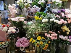 -谷莠子花艺气球派对·绿植造景·花艺沙龙(东海缤纷天地店)