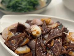 酱爆猪肝-春餐厅