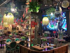 大堂-临界音乐酒馆·小龙虾·江湖菜(华熙LIVE·鱼洞店)