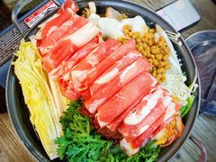 部队锅-MI WU FACTORY米屋美食工厂餐厅(绿地店)