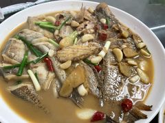-健跳小海鲜(人民路店)