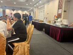 -皓天国泰大饭店(自治区儿童医院店)