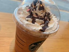 榛果摩卡星冰乐-星巴克(大庆让胡路万达广场店)