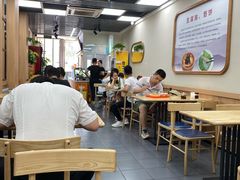 大堂-筋饼豆腐脑一绝