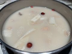 -煲王粤菜餐厅(中侨中心店)