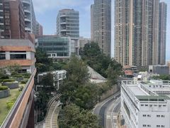 -香港大学