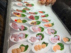 -雍容荟帝王蟹活龙虾展台自助(IFS黑金店)