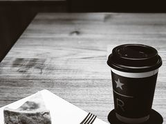 -星巴克(广州淘金路店)