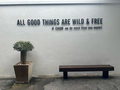 -Chom Cafe and Restaurant