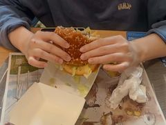 -麦当劳(金稻田路餐)