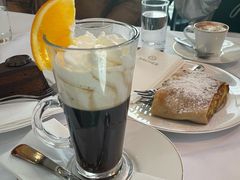 -Cafe Sacher(WIEN)