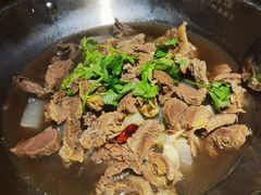 -大众跷脚牛肉馆·非遗传承单位(峨眉山店)