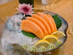 三文鱼刺身厚切-米禾良日料(人民广场店)