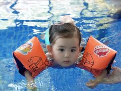 -龙格亲子游泳·水育早教运动中心(绿宝中心)