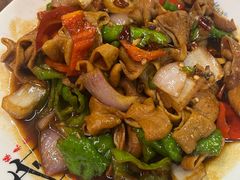 -缘来聚·徽菜名店(黄山宏村店)
