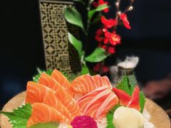 -蟹犇前•帝王蟹雪蟹(陆家嘴店)