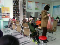 -星视野儿童近视弱视视力训练中心(富荟店)