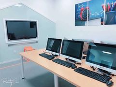 -斯坦星球AI编程·机器人科创·科学实验·信奥·思维·STEM·乐高·竞赛考级(长宁虹桥大融城荟聚中心)