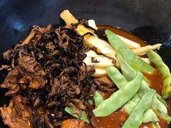 -缘福乡村铁锅炖民宿(八达岭店)