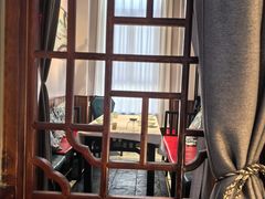 -巷子里小酒馆(繁荣路店)