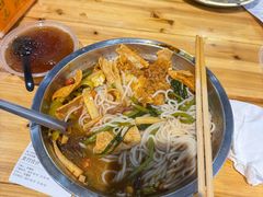 -柳州肥姨妈大骨螺蛳粉(曹路店)