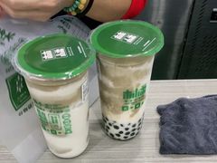 -林小柔绿豆沙牛乳(陆家嘴店)