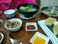 -点都靓餐饮连锁(德信华城店)