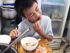 -皮蛋弟砂锅店(总店)