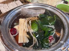 -一叶一世界·素食餐厅(锦华万达店)