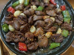 -老东镇啤酒屋海鲜加工·蒸汽海鲜·海鲜烧烤(台东店)