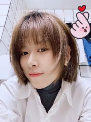 -潮沙龙剪发烫发染发