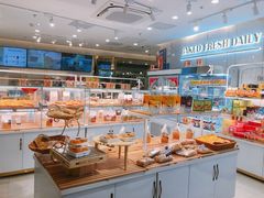 面包甜点陈列柜-BreadTalk面包新语·烘焙蛋糕(东方宝泰广场店)