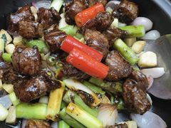 砂锅黑椒牛肉-茶港食堂(武昌店)