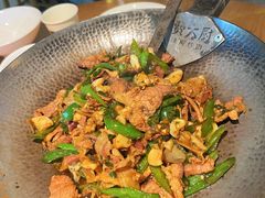 -费大厨辣椒炒肉(万家丽一店)