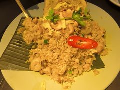 -大头虾越式风味餐厅(光明广场店)