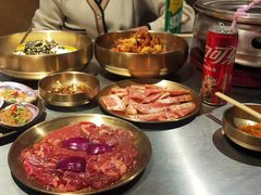 -小核桃烤肉馆(西塔店)