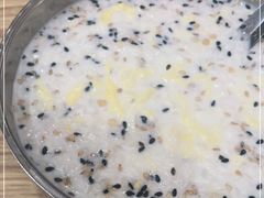 -白翔甜食店