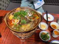 -沙胆彪炭炉牛杂煲(成都玉林店)