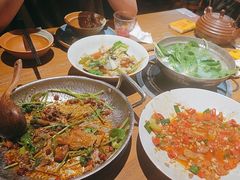 -吃饭皇帝大土家民族菜(正大广场店)