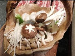 -捞王锅物料理(上海世茂广场店)