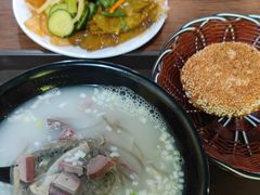 -万红路羊汤烧饼店(将台路店)